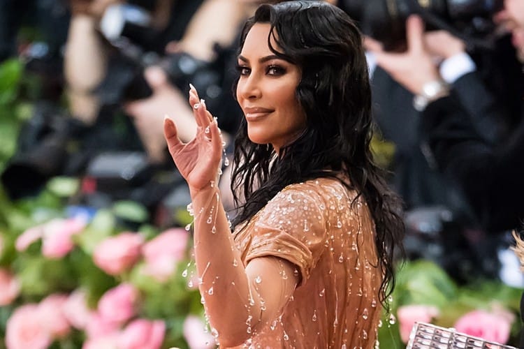 Kim Kardashian 為小儿子 Psalm West 註冊商標