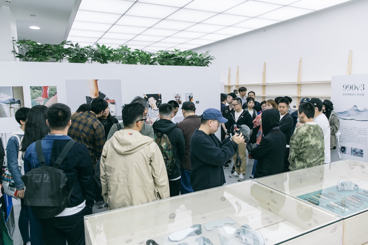 在 INVINCIBLE，青年创作者们为了一双特别的 New Balance 汇聚于此