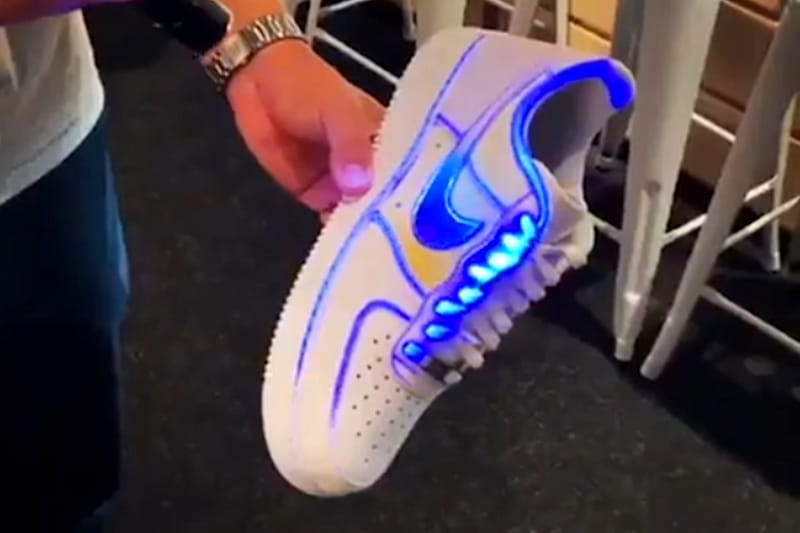 jeffstaple 展示 Nike 全新 UV 感光 Air Force 1