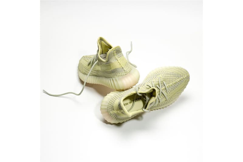 搶先預覽 YEEZY BOOST 350 V2 全新配色「Antlia」