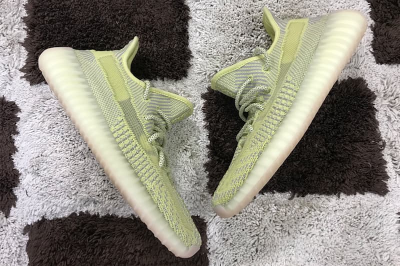 YEEZY BOOST 350 V2 全新配色「Antlia」实物諜照曝光