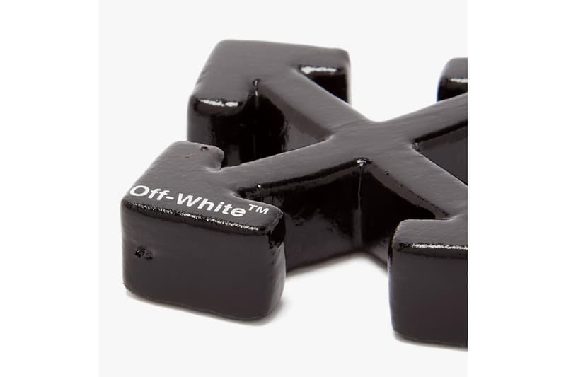 Off-White™ 推出全新鑰匙圈配件