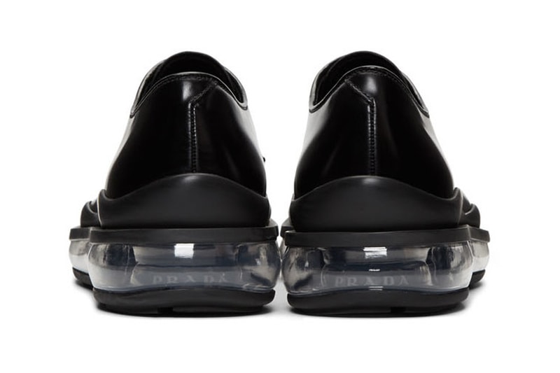 Prada 全新透明氣墊 Derby Shoe 上架