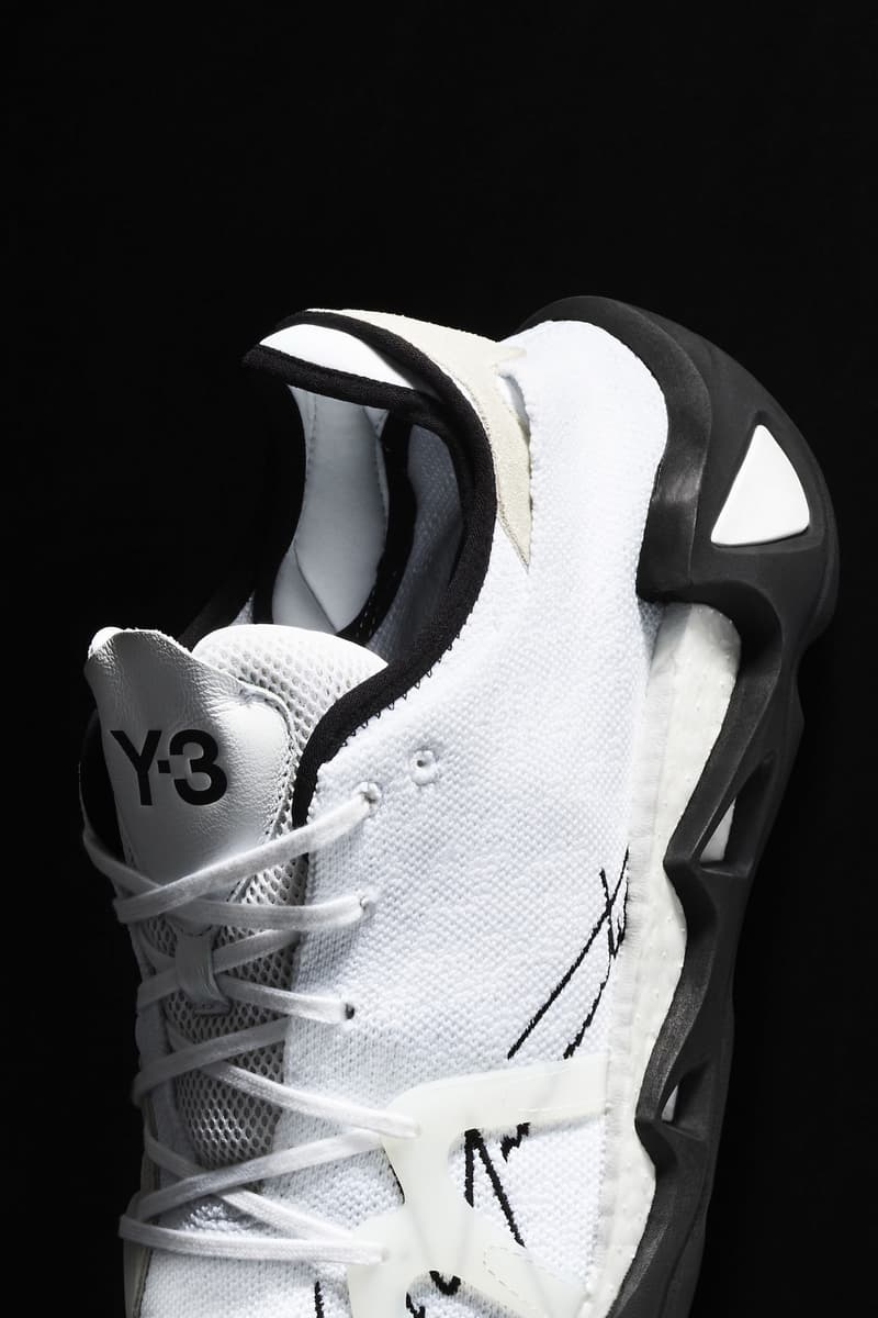 Y-3 推出全新鞋款 FYW S-97