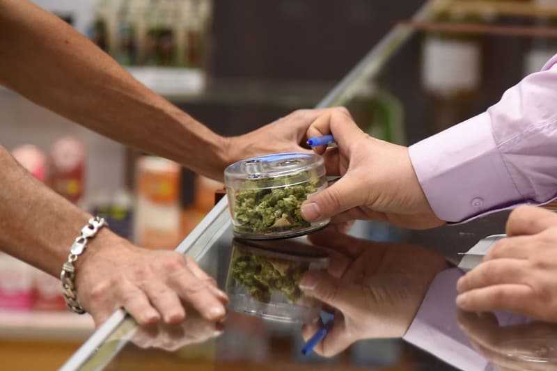 國會議員預測－英國未來五到十年內將使大麻合法化