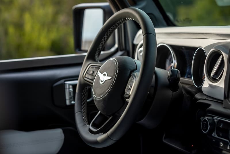 Rezvani 最新 2020 年樣式 SUV 車型「Tank」發佈