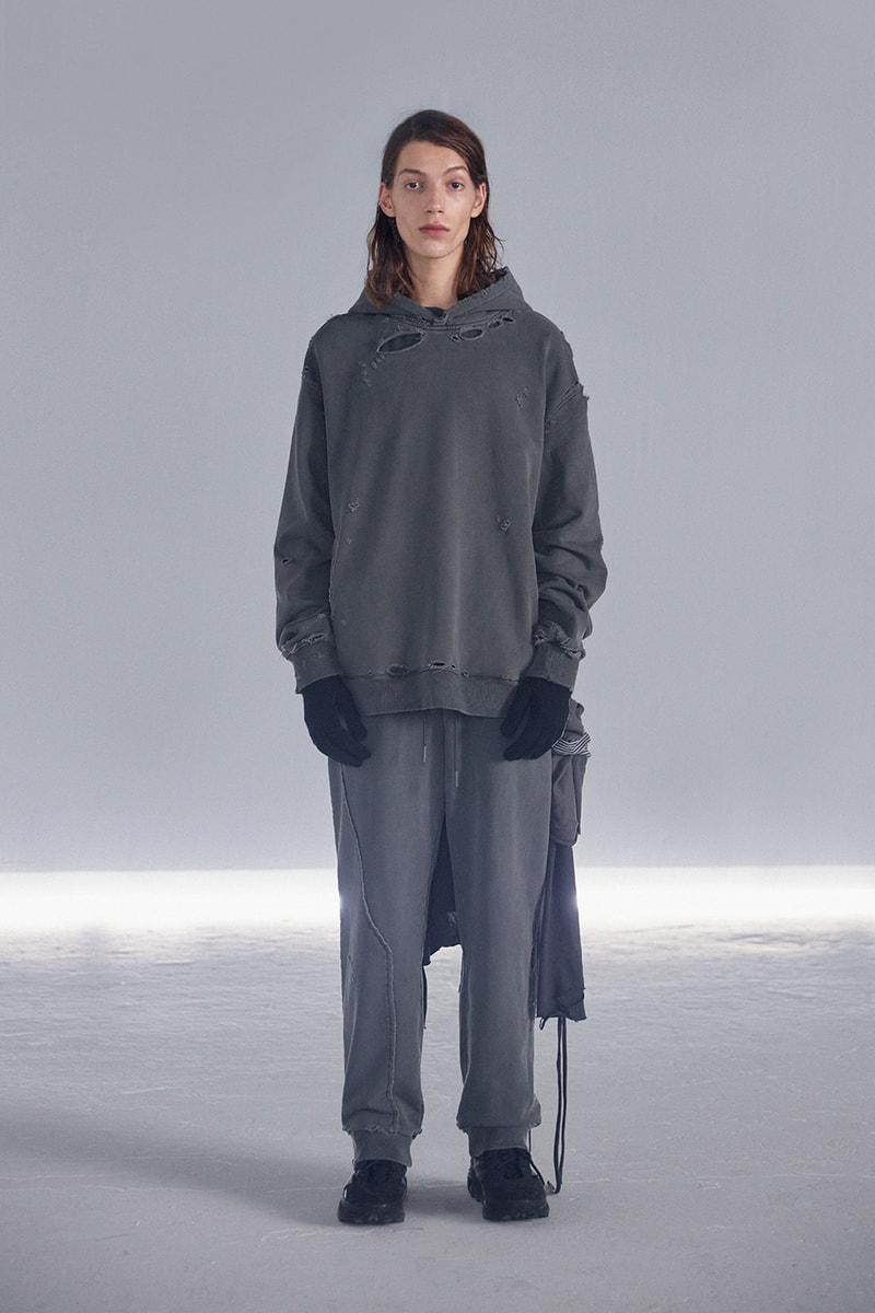 C2H4 全新 Case #R001「Post Human Era」系列 Lookbook 發佈