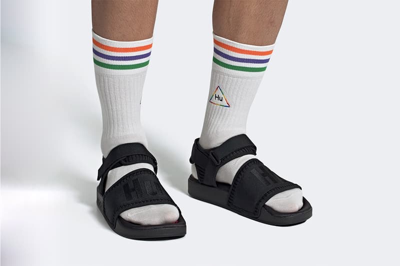Pharrell Williams x adidas Originals 重塑經典 Adilette 2.0 涼鞋