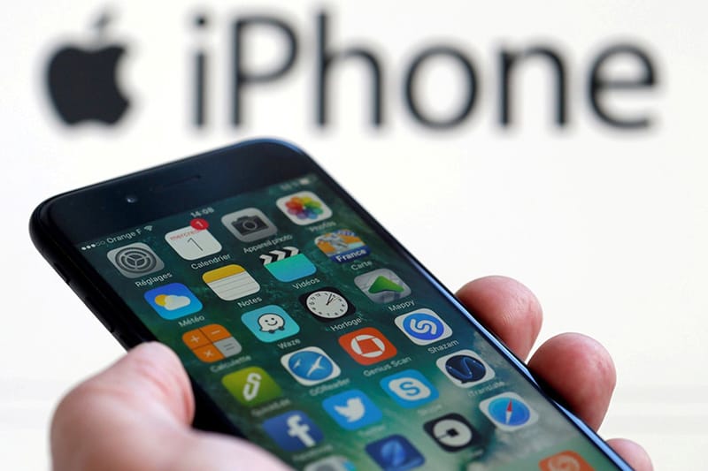 Apple 與 Samsung 因手機輻射超標而集體遭到法律訴訟