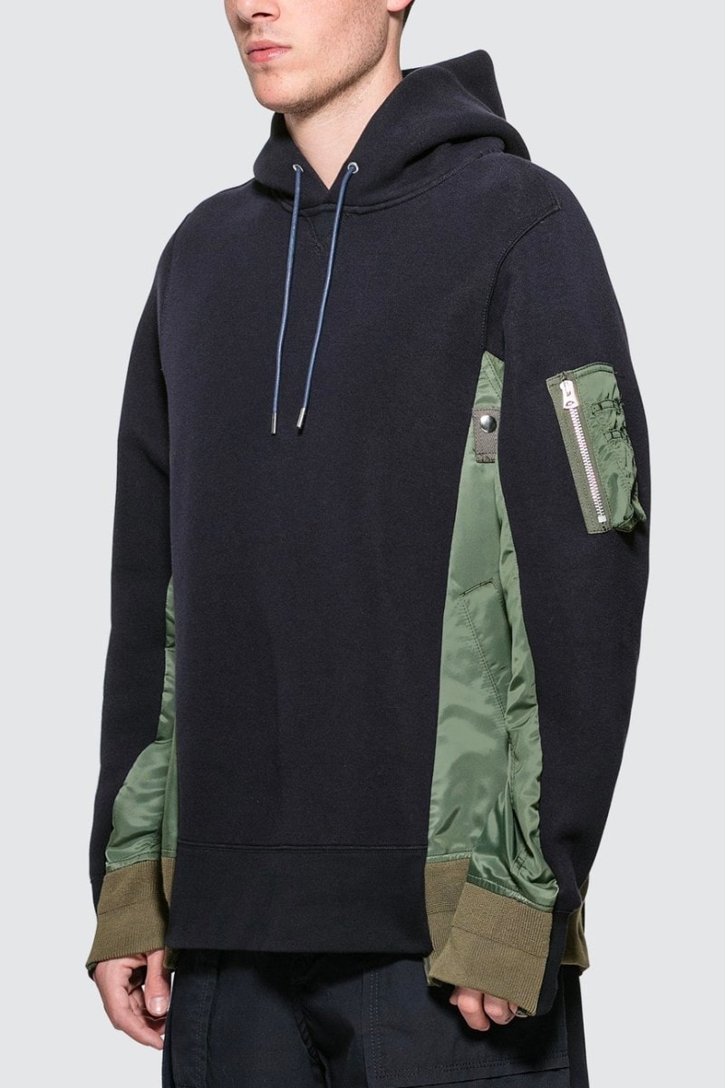 sacai 推出全新 MA-1 風格樣式運動衫系列
