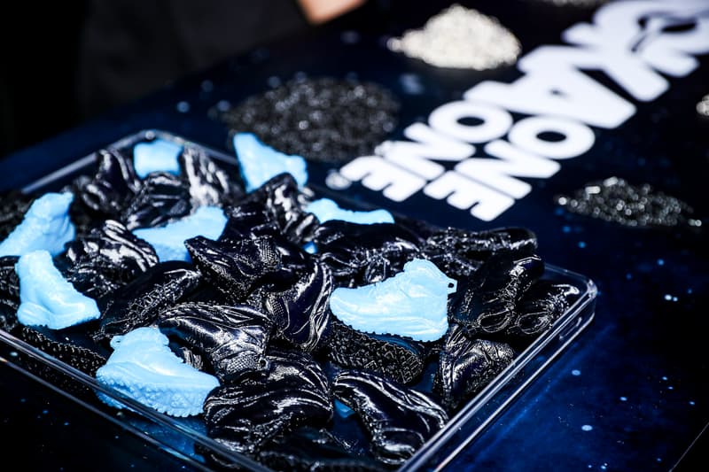 HOKA ONE ONE 释出全新徒步系列系列鞋款 KAHA 