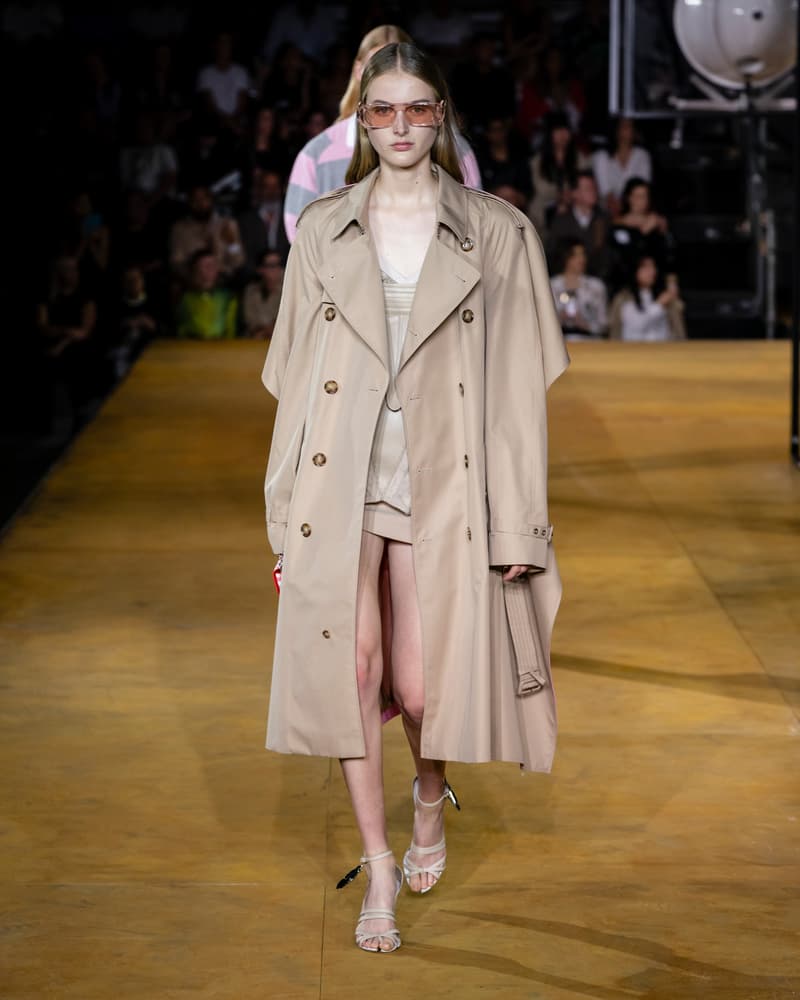 BURBERRY 2020 春夏系列倫敦時裝秀
