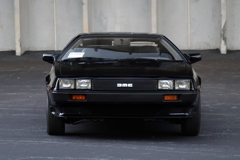 罕見 1981 年經典車款 DeLorean DMC-12 於拍賣會中正式賣出
