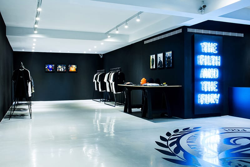 INVINCIBLE 打造 NEIGHBORHOOD 25 週年紀念 Pop-Up 空間