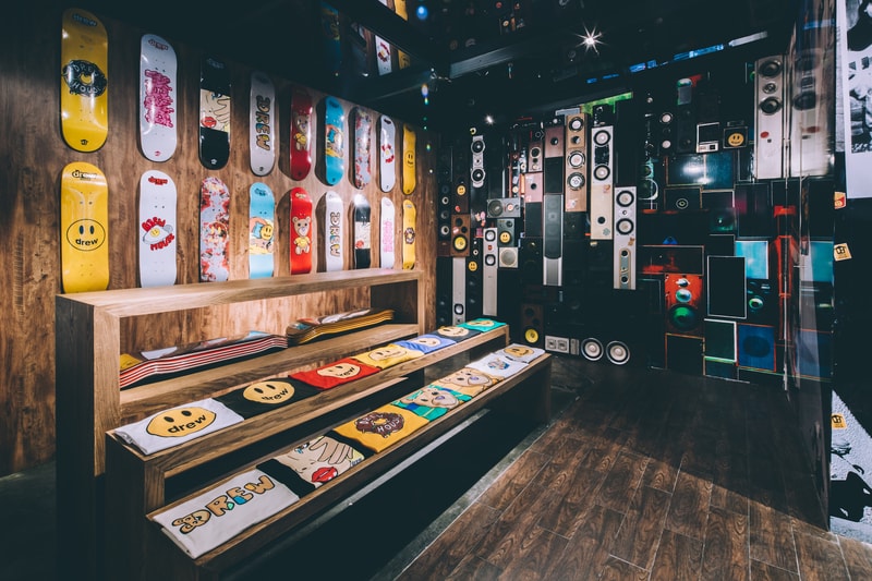 Justin Bieber 主理品牌 Drew House 於上海開設 Pop-Up 店鋪