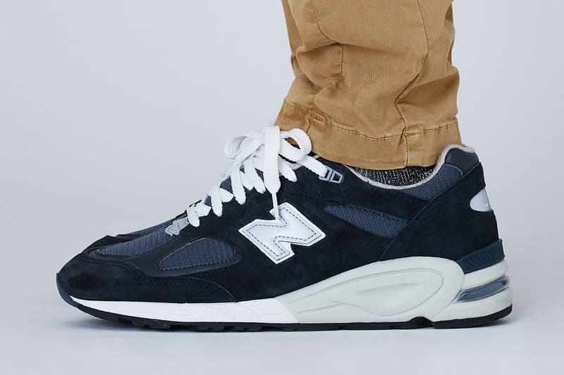 KITH 釋出全新 New Balance 聯乘鞋款「Shark」990v2 及 998