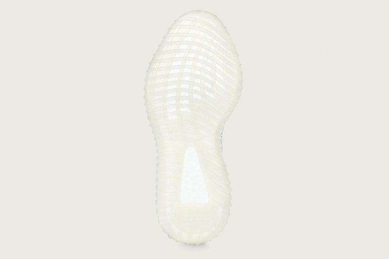 YEEZY BOOST 350 V2「Cloud White」配色官方圖釋出