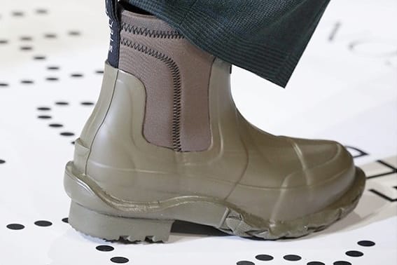 Stella McCartney 攜手 Hunter 打造全新橡膠長靴
