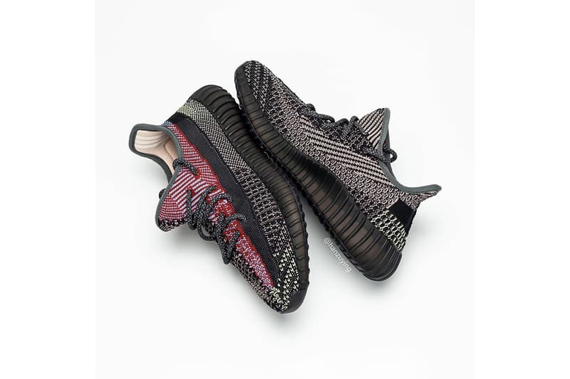 近賞 YEEZY BOOST 350 V2 最新配色「Yecheil」反光版本