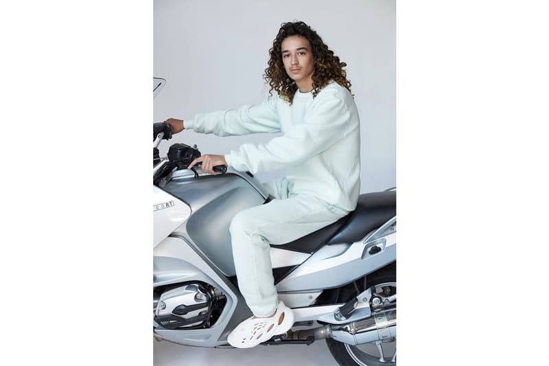 Knaye West 最新打造鞋款 YEEZY Foam Runner 將於 2020 年正式登場