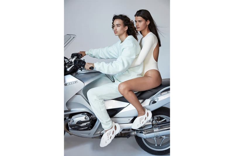 Knaye West 最新打造鞋款 YEEZY Foam Runner 將於 2020 年正式登場