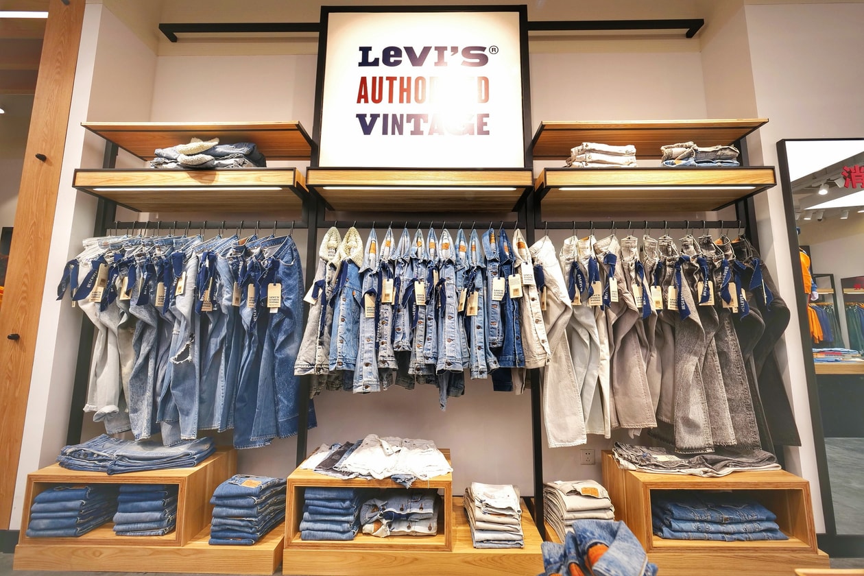 这间「可能是全球最大的 Levi's® 门店」，开到了武汉…