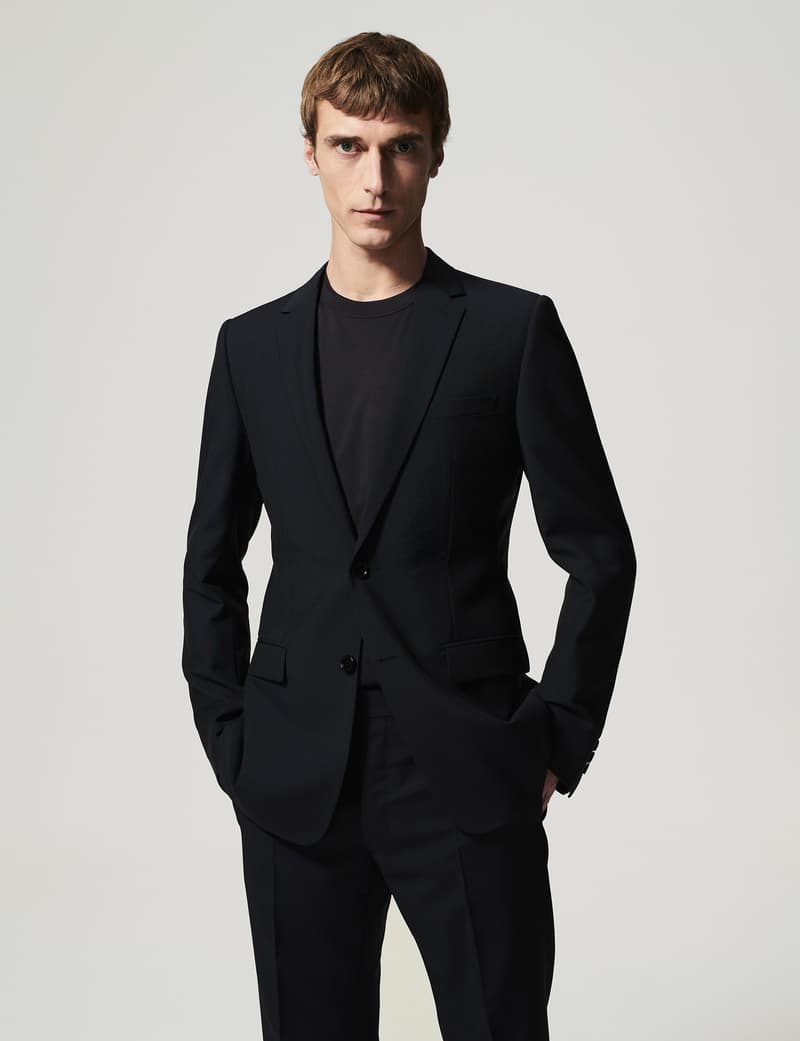 重塑男性時尚 - Dior Essentials 男裝系列 Lookbook 發佈