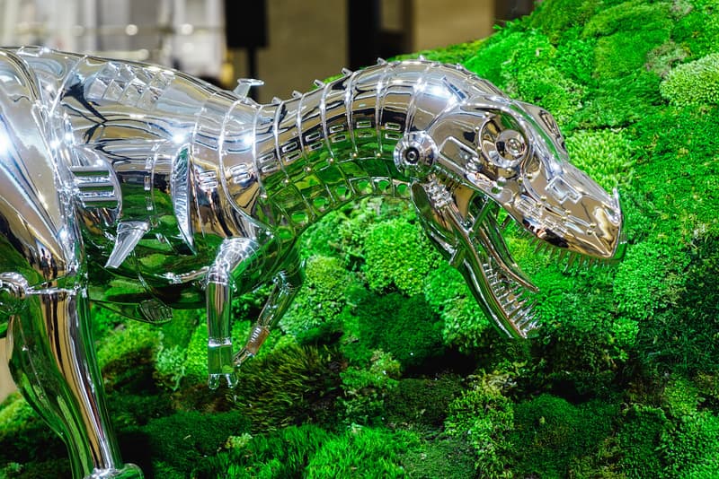 一窺空山基於《SORAYAMA Space Park by AMKK》展出之「生化暴龍」系列