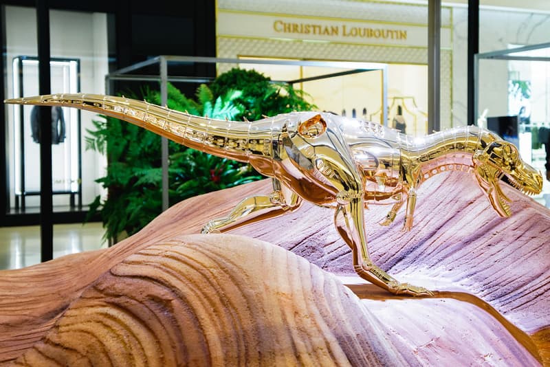 一窺空山基於《SORAYAMA Space Park by AMKK》展出之「生化暴龍」系列