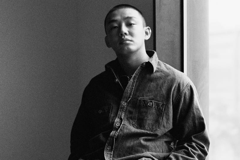 BIRKENSTOCK 邀请知名韩国演员刘亚仁拍摄肖像系列广告大片