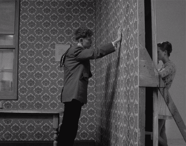 King Krule 如何通过视频影像传达他的精神世界？ 