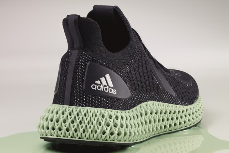 从硅谷到专业运动领域，adidas ALPHAEDGE 4D REFLECTIVE 正式登场