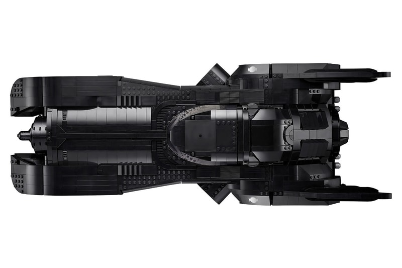 LEGO 推出長達 60 公分之 1989 年《Batman》蝙蝠車積木模型