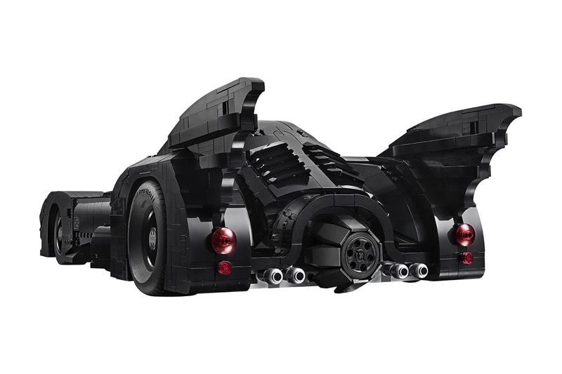 LEGO 推出長達 60 公分之 1989 年《Batman》蝙蝠車積木模型