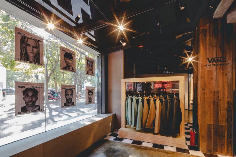 直击 Vans「Drill Chore Coat」机能夹克艺术展