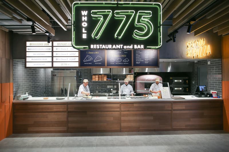 走近 niko and … 上海全球旗舰店