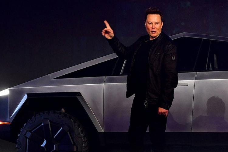Elon Musk 親自於 LA 街道駕駛全新科幻車型 Tesla Cybertruck