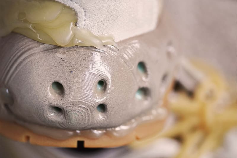 近赏  KING'S KNIGHT'S PAWN 首款 4D 打印球鞋 PORTAL BUZZ 4D