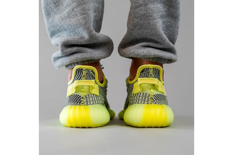 YEEZY BOOST 350 V2 最新配色「Yeezreel」反光版本上脚预览