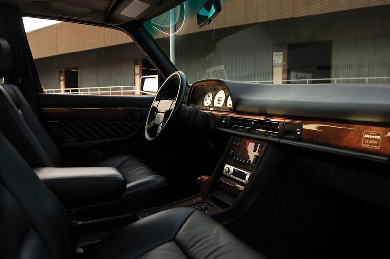 罕有 1989 樣式 Mercedes-Benz 560 SEL AMG 即將展開拍賣