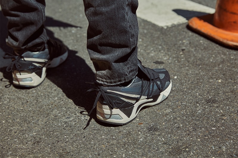 BAPE BLACK 攜手 Reebok 帶來兩款經典別注球鞋