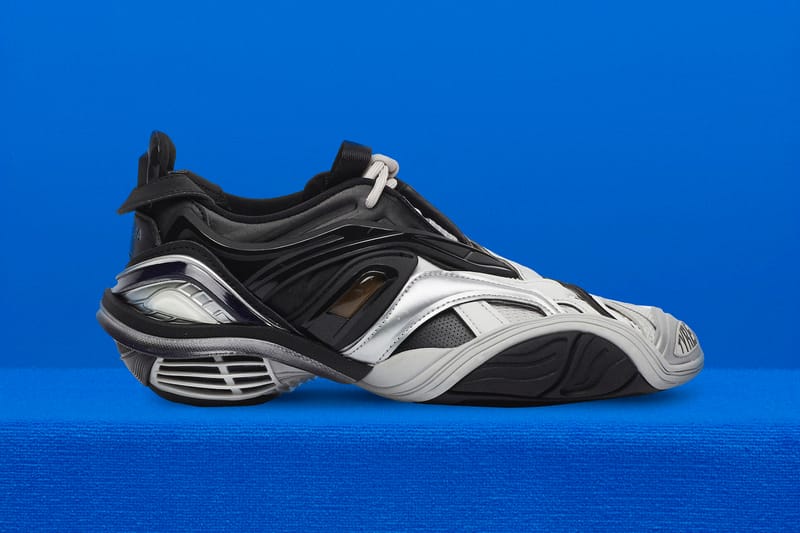 Balenciaga Tyrex 系列运动鞋正式登场
