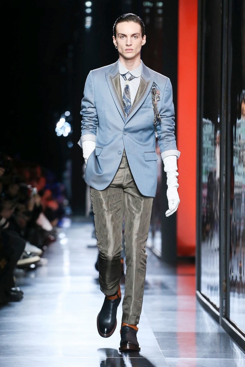 巴黎時裝周 − Dior 2020 秋冬系列時裝大秀