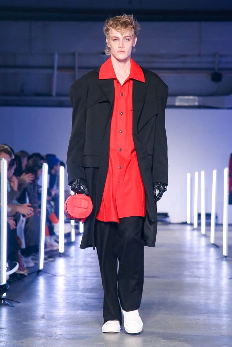 倫敦男裝週 - Feng Chen Wang 2020 秋冬系列時裝大秀