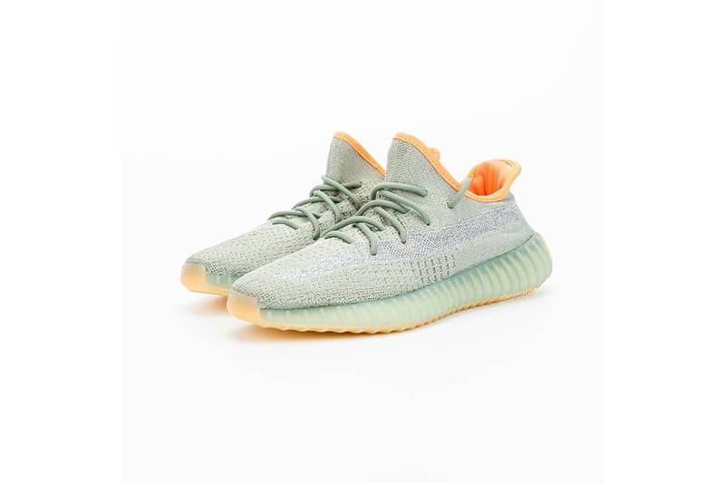 率先預覽 YEEZY BOOST 350 V2 最新配色「Desert Sage」