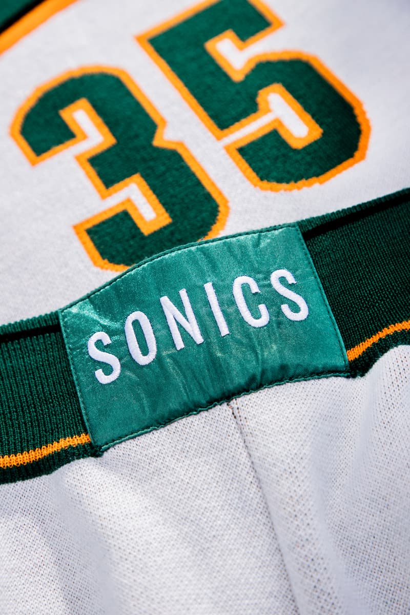 CLOT x Mitchell & Ness 再度聯乘推出全新復古籃球球衣系列