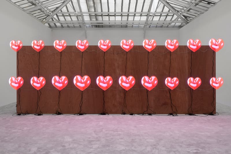 走進暴力煽動型藝術家 Jordan Wolfson 全新藝展《ARTISTS FRIENDS RACISTS》