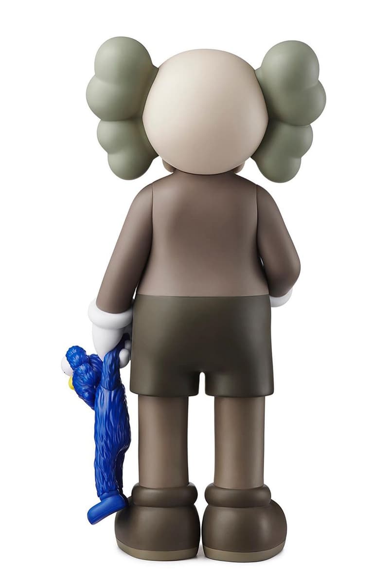KAWS 全新「SHARE」Companion 搪膠模型正式發佈