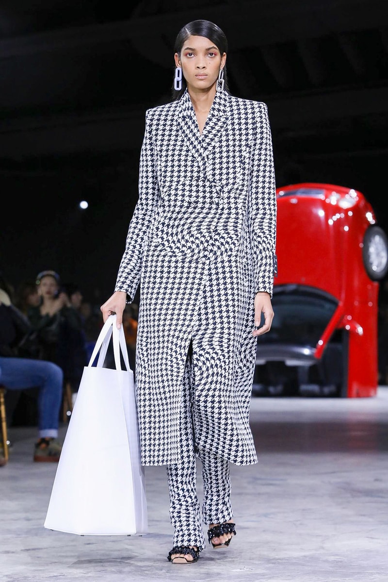 巴黎時裝周 - Off-White™ 2020 秋冬系列時裝大秀