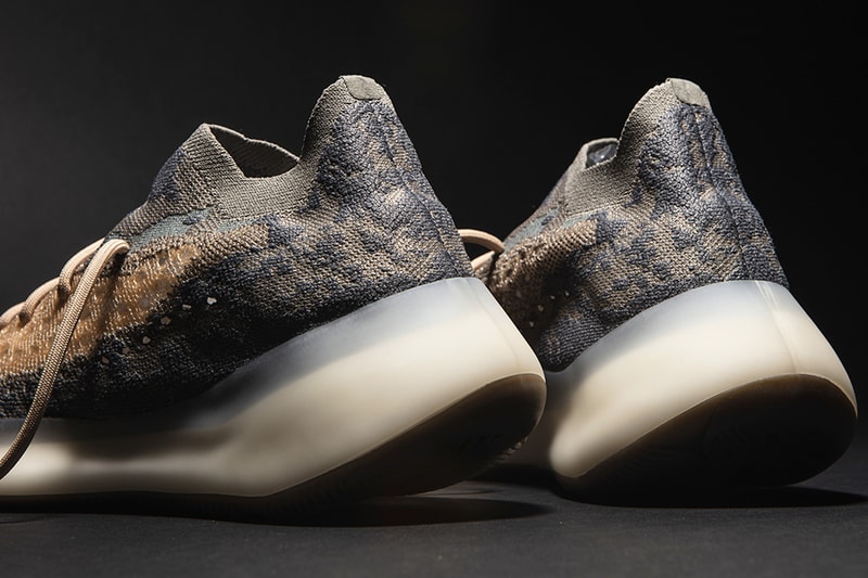 adidas YEEZY BOOST 380「Mist」全新高清圖輯曝光